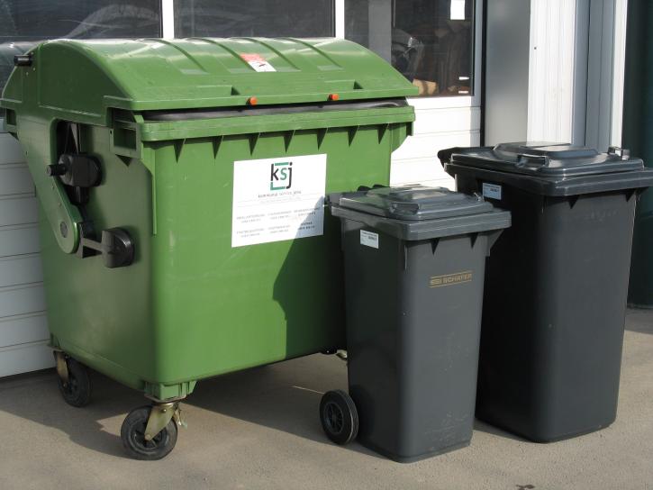 Residual waste containers