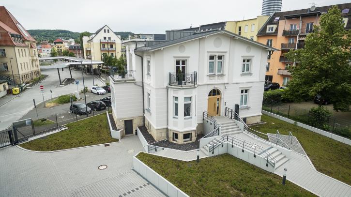 Luftbild vom Bestattungshaus Jena