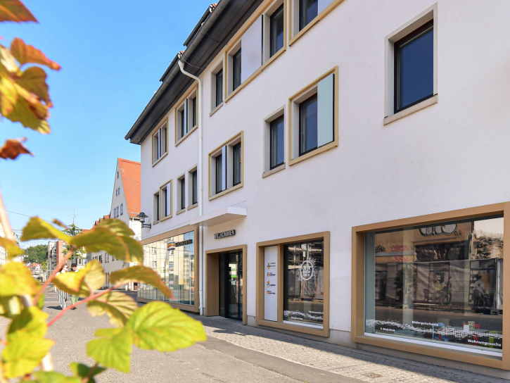 Service office in Saalstrasse