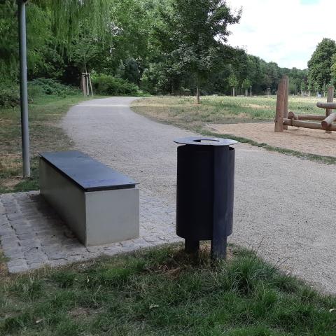 Bank
