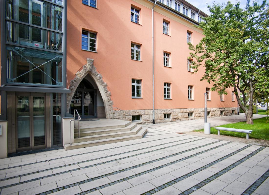Administration building Am Anger 15