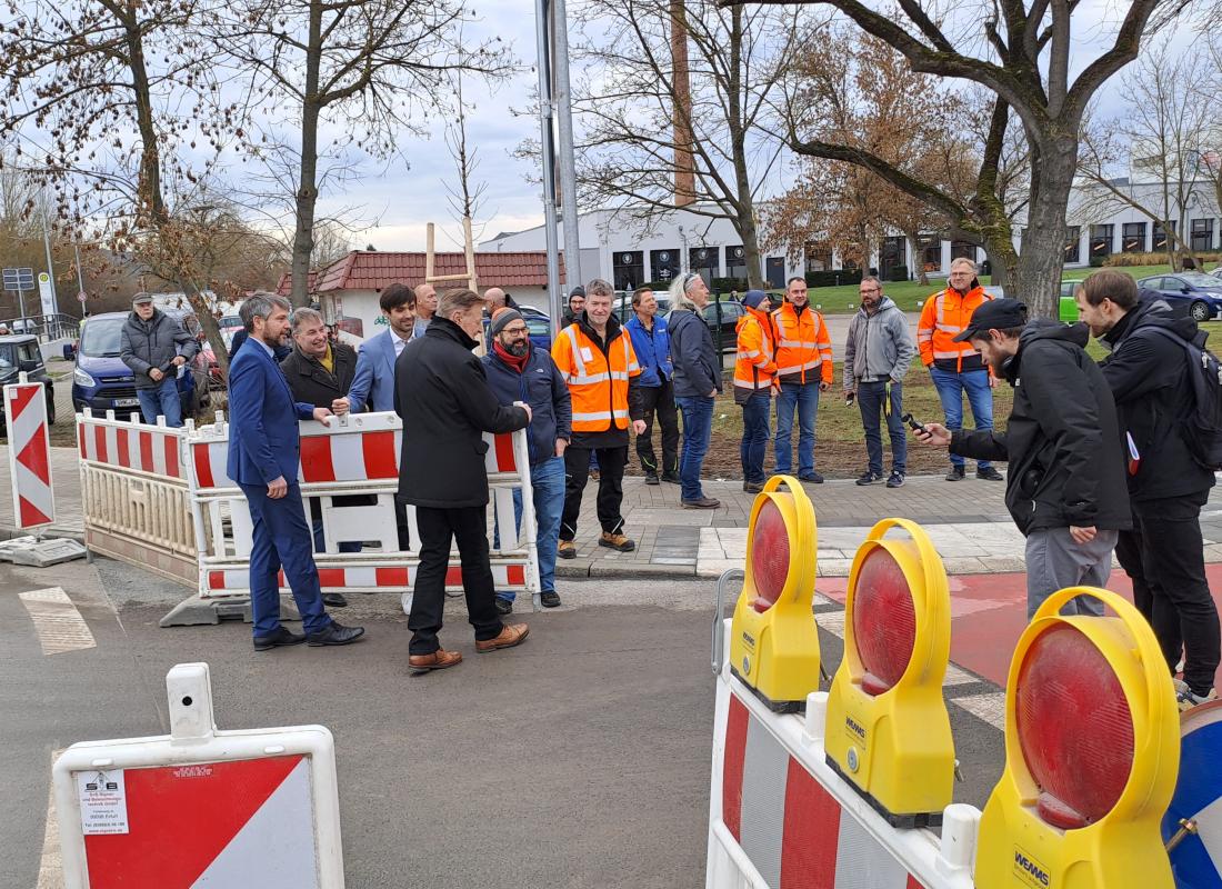Eröffnung des Kreisverkehrs Brückenstraße / Wiesenstraße am 19.12.2025